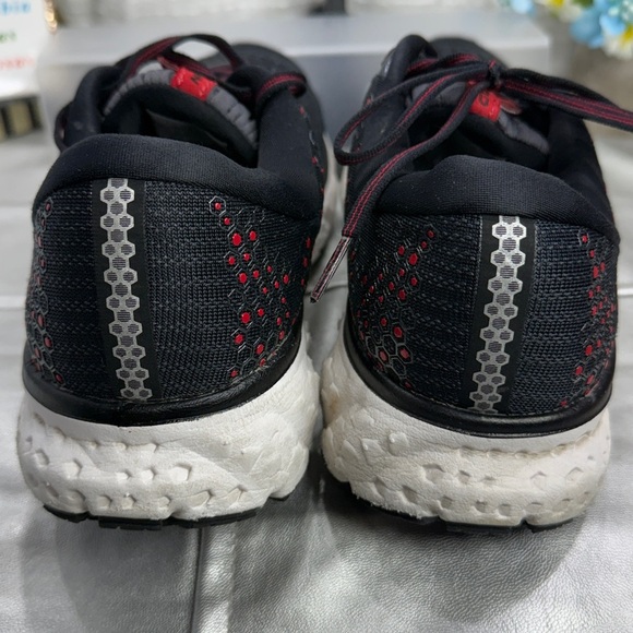 (R5) Brooks Men's Glycerin 17 Running Shoes, Size 11.5D, Black/Red - Picture 9 of 16